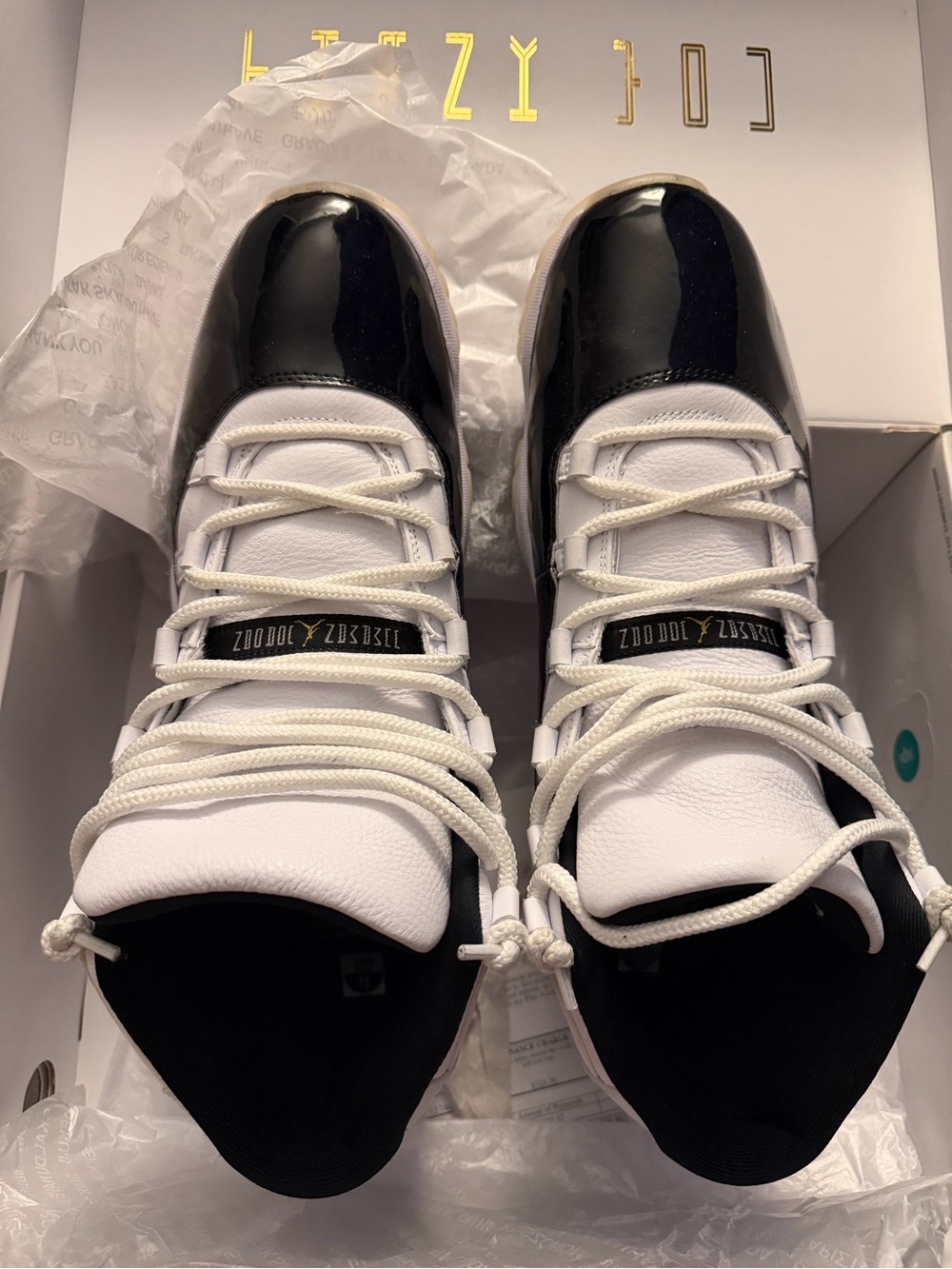 Jordan 11 Sneakers